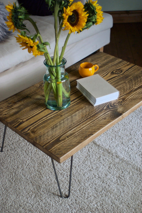 Reclaimed Wood Coffee Table on Hairpin Legs / RECLAIMED Collection